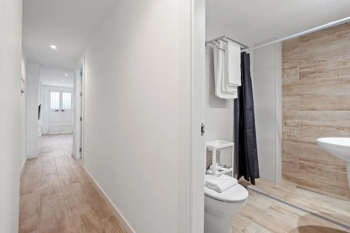 Apartamento En La Playa Con Patio Málaga Spanien